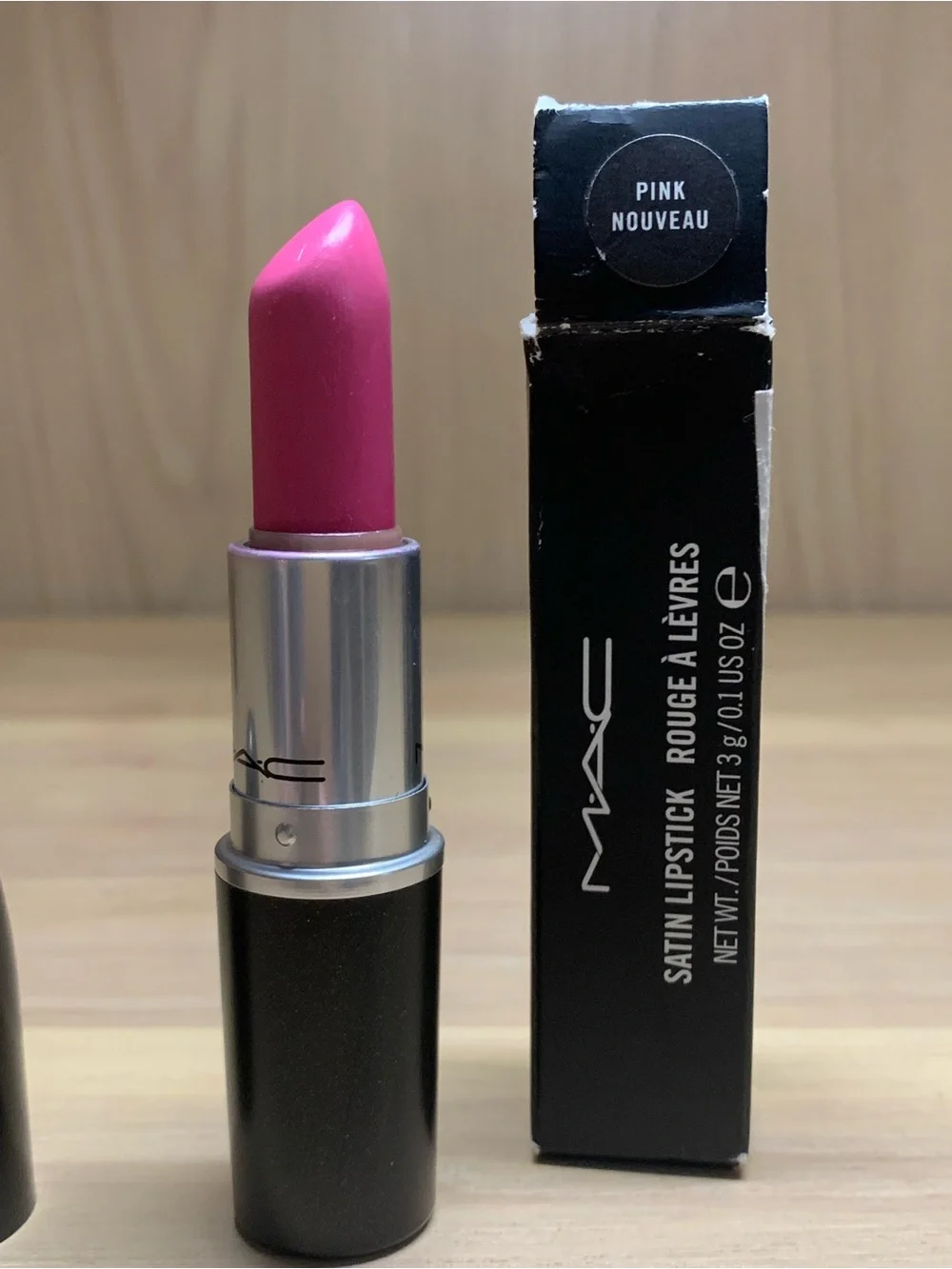 MAC Cosmetics rich bright